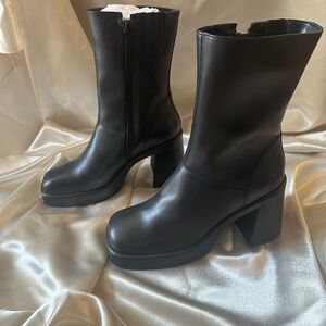 Steve Madden fantsie boots